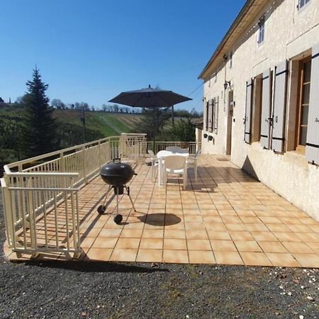 Maison 2 Chambres Au Calme Saint-Bonnet-sur-Gironde Exterior photo